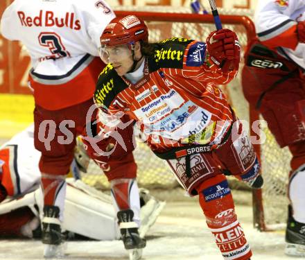 EBEL. Eishockey Bundesliga. KAC gegen  EC Red Bull Salzburg. Torjubel KALT Dieter (KAC), WIEDERGUT Andreas,  (Salzburg). Klagenfurt, am 5.1.2010.
Foto: Kuess 

---
pressefotos, pressefotografie, kuess, qs, qspictures, sport, bild, bilder, bilddatenbank