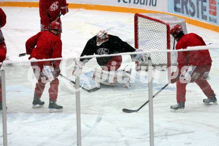 EBEL. Eishockey Bundesliga. Freiluft Derby KAC gegen VSV. Training KAC.  Klagenfurt, 9.1.2009.
Foto: Kuess
---
pressefotos, pressefotografie, kuess, qs, qspictures, sport, bild, bilder, bilddatenbank