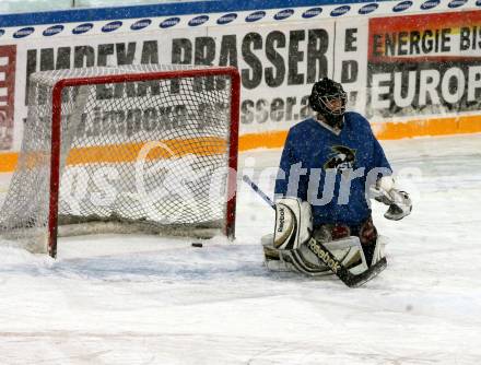 EBEL. Eishockey Bundesliga. Freiluft Derby KAC gegen VSV. Training VSV. Klagenfurt, 9.1.2009.
Foto: Kuess
---
pressefotos, pressefotografie, kuess, qs, qspictures, sport, bild, bilder, bilddatenbank