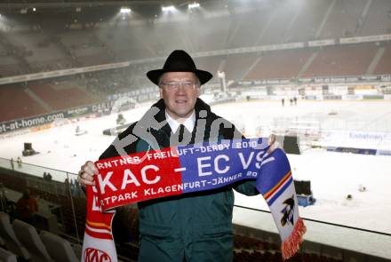 EBEL. Eishockey Bundesliga. Freiluftderby KAC gegen VSV in der Hypo Group Arena. Bischof Alois Schwarz. Klagenfurt, am 9.1.2010.
Foto: Kuess

---
pressefotos, pressefotografie, kuess, qs, qspictures, sport, bild, bilder, bilddatenbank