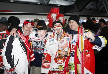 EBEL. Eishockey Bundesliga. Freiluftderby KAC gegen VSV in der Hypo Group Arena. Fans. Klagenfurt, am 9.1.2010.
Foto: Kuess

---
pressefotos, pressefotografie, kuess, qs, qspictures, sport, bild, bilder, bilddatenbank