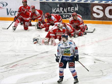 EBEL. Eishockey Bundesliga. Freiluftderby KAC gegen VSV in der Hypo Group Arena.  Klagenfurt, am 9.1.2010.
Foto: Kuess

---
pressefotos, pressefotografie, kuess, qs, qspictures, sport, bild, bilder, bilddatenbank