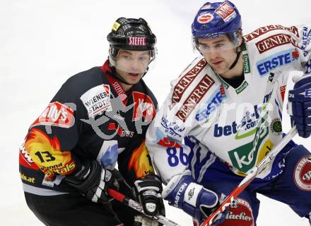 EBEL. Eishockey Bundesliga. EC Pasut VSV gegen EV Vienna Capitals.  Jonathan Ferland, (VSV), Patrick Lebeau (Vienna). Villach, am 17.1.2010.
Foto: Kuess 


---
pressefotos, pressefotografie, kuess, qs, qspictures, sport, bild, bilder, bilddatenbank