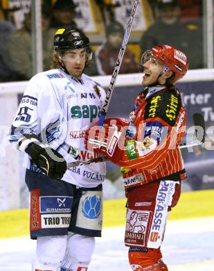 EBEL. Eishockey Bundesliga. KAC gegen Alba Volan SAPA Fehervar. KALT Dieter (KAC), BORNHAMMAR David (Alba Volan). Klagenfurt, am 17.1.2010.
Foto: Kuess

---
pressefotos, pressefotografie, kuess, qs, qspictures, sport, bild, bilder, bilddatenbank