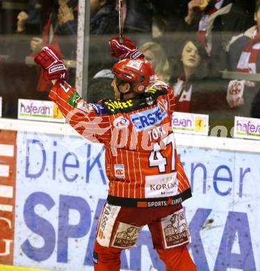 EBEL. Eishockey Bundesliga. KAC gegen Alba Volan SAPA Fehervar. Torjubel TORY Jeffrey (KAC). Klagenfurt, am 17.1.2010.
Foto: Kuess

---
pressefotos, pressefotografie, kuess, qs, qspictures, sport, bild, bilder, bilddatenbank
