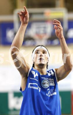 Basketball Bundesliga. Woerthersee Piraten gegen Oberwart Gunners. Anthony Paez (Oberwart). Klagenfurt, 16.1.2010
Foto: Kuess

---
pressefotos, pressefotografie, kuess, qs, qspictures, sport, bild, bilder, bilddatenbank