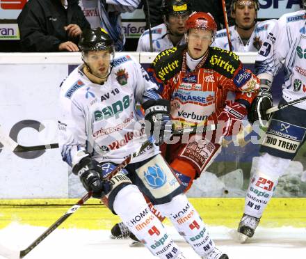 EBEL. Eishockey Bundesliga. KAC gegen Alba Volan SAPA Fehervar. KIRISITS Johannes (KAC), HORVATH Andras (Alba Volan). Klagenfurt, am 17.1.2010.
Foto: Kuess

---
pressefotos, pressefotografie, kuess, qs, qspictures, sport, bild, bilder, bilddatenbank