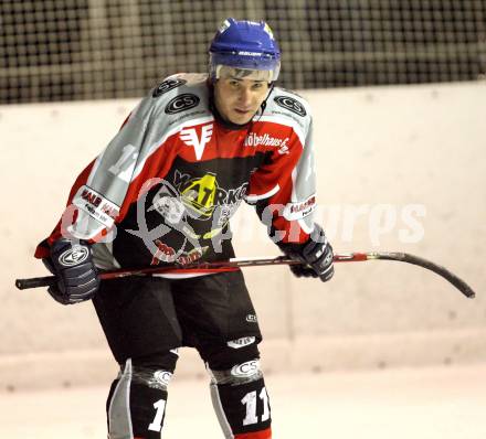 Eishockey CHL. VST Voelkermarkt gegen EC Feld am See.  Lenar Gelfanov (Feld am See). Voelkermarkt, am 16.1.2010.
Foto: Kuess 


---
pressefotos, pressefotografie, kuess, qs, qspictures, sport, bild, bilder, bilddatenbank