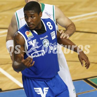 Basketball Bundesliga. Woerthersee Piraten gegen Oberwart Gunners. Jonathan Levy (Oberwart). Klagenfurt, 16.1.2010
Foto: Kuess

---
pressefotos, pressefotografie, kuess, qs, qspictures, sport, bild, bilder, bilddatenbank