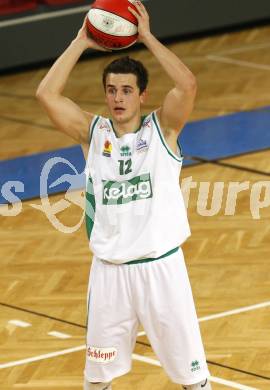 Basketball Bundesliga. Woerthersee Piraten gegen Oberwart Gunners. Marco Breithuber (Piraten). Klagenfurt, 16.1.2010
Foto: Kuess

---
pressefotos, pressefotografie, kuess, qs, qspictures, sport, bild, bilder, bilddatenbank