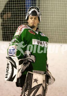 Eishockey CHL. VST Voelkermarkt gegen EC Feld am See.  Manuel Pernutsch (Voelkermarkt). Voelkermarkt, am 16.1.2010.
Foto: Kuess 


---
pressefotos, pressefotografie, kuess, qs, qspictures, sport, bild, bilder, bilddatenbank