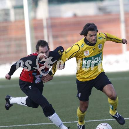 Fussball Bundesliga. Testspiel SK Austria Kaernten gegen SK St. Andrae/WAC. Jocelyn Blanchard (Austria Kaernten), Gernot Messner (St. Andrae/WAC). Klagenfurt, am 19.1.2010.
Foto: Kuess
---
pressefotos, pressefotografie, kuess, qs, qspictures, sport, bild, bilder, bilddatenbank