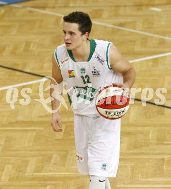 Basketball Bundesliga. Woerthersee Piraten gegen Oberwart Gunners. Marco Breithuber (Piraten). Klagenfurt, 16.1.2010
Foto: Kuess

---
pressefotos, pressefotografie, kuess, qs, qspictures, sport, bild, bilder, bilddatenbank