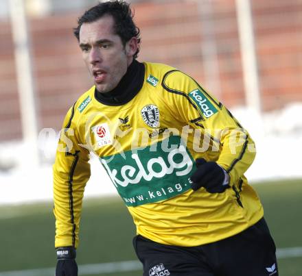 Fussball Bundesliga. Testspiel SK Austria Kaernten gegen SK St. Andrae/WAC. Christian Prawda (Austria Kaernten). Klagenfurt, am 19.1.2010.
Foto: Kuess
---
pressefotos, pressefotografie, kuess, qs, qspictures, sport, bild, bilder, bilddatenbank