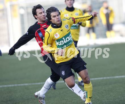 Fussball Bundesliga. Testspiel SK Austria Kaernten gegen SK St. Andrae/WAC. Jocelyn Blanchard (Austria Kaernten), Juergen Saler (St. Andrae/WAC). Klagenfurt, am 19.1.2010.
Foto: Kuess
---
pressefotos, pressefotografie, kuess, qs, qspictures, sport, bild, bilder, bilddatenbank