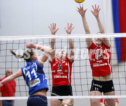 Volleyball CEV Cup. ATSC Wildcats gegen Dinamo Pancevo. Maja Praeprost, Anna Cmaylo (Wildcats). Klagenfurt, am 14.1.2010.
Foto: Kuess
---
pressefotos, pressefotografie, kuess, qs, qspictures, sport, bild, bilder, bilddatenbank