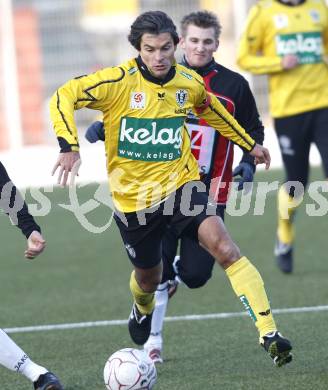 Fussball Bundesliga. Testspiel SK Austria Kaernten gegen SK St. Andrae/WAC. Jocelyn Blanchard (Austria Kaernten). Klagenfurt, am 19.1.2010.
Foto: Kuess
---
pressefotos, pressefotografie, kuess, qs, qspictures, sport, bild, bilder, bilddatenbank