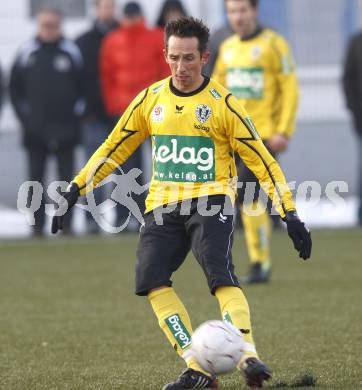 Fussball Bundesliga. Testspiel SK Austria Kaernten gegen SK St. Andrae/WAC. Matthias Dollinger (Austria Kaernten). Klagenfurt, am 19.1.2010.
Foto: Kuess
---
pressefotos, pressefotografie, kuess, qs, qspictures, sport, bild, bilder, bilddatenbank