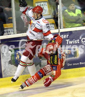 EBEL. Eishockey Bundesliga. KAC gegen HK Acroni Jesenice. David Schuller,  (KAC), Sabahudin Kovacevic (Jesenice). Klagenfurt, am 22.1.2010.
Foto: Kuess

---
pressefotos, pressefotografie, kuess, qs, qspictures, sport, bild, bilder, bilddatenbank