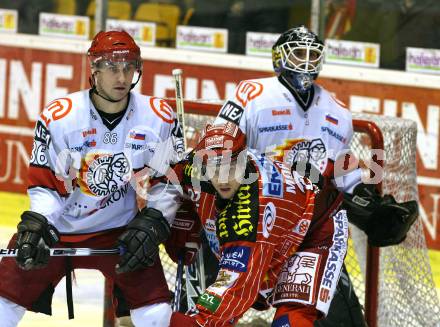 EBEL. Eishockey Bundesliga. KAC gegen HK Acroni Jesenice. Jason Morgan, (KAC), Sabahudin Kovacevic, Dov Grumet-Morris (Jesenice). Klagenfurt, am 22.1.2010.
Foto: Kuess

---
pressefotos, pressefotografie, kuess, qs, qspictures, sport, bild, bilder, bilddatenbank