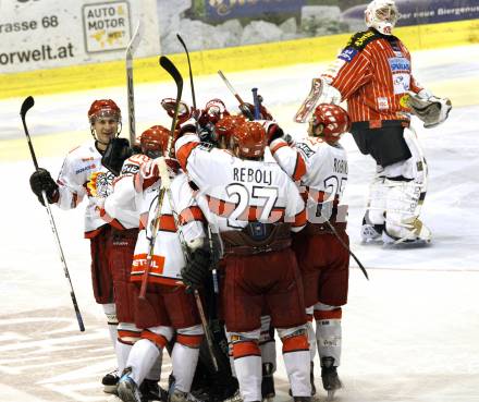 EBEL. Eishockey Bundesliga. KAC gegen HK Acroni Jesenice. Jubel Jesenice. Klagenfurt, am 22.1.2010.
Foto: Kuess

---
pressefotos, pressefotografie, kuess, qs, qspictures, sport, bild, bilder, bilddatenbank