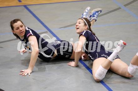 Volleyball MEVZA. ATSC Wildcats gegen Rijeka. Sophie Wallner, Kristina Fabris (Wildcats). Klagenfurt, 23.1.2010
Foto: Kuess

---
pressefotos, pressefotografie, kuess, qs, qspictures, sport, bild, bilder, bilddatenbank