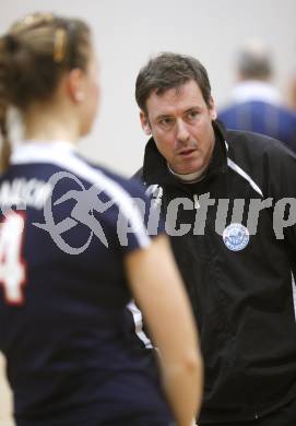 Volleyball MEVZA. ATSC Wildcats gegen Rijeka. Trainer Helmut Voggenberger (Wildcats). Klagenfurt, 23.1.2010
Foto: Kuess

---
pressefotos, pressefotografie, kuess, qs, qspictures, sport, bild, bilder, bilddatenbank