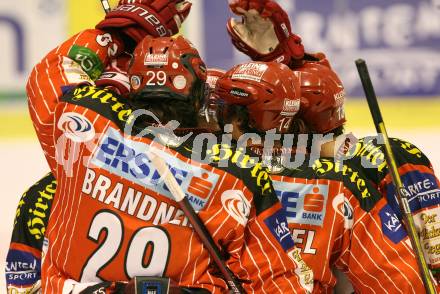 EBEL. Eishockey Bundesliga. KAC gegen EV Vienna Capitals. Torjubel KAC. Klagenfurt, am 24.1.2010.
Foto: Kuess

---
pressefotos, pressefotografie, kuess, qs, qspictures, sport, bild, bilder, bilddatenbank