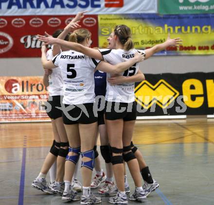 Volleyball OECup. ATSC Wildcats gegen SVS Post .  Jubel Post SV. Klagenfurt, 24.1.2010
Foto: Kuess

---
pressefotos, pressefotografie, kuess, qs, qspictures, sport, bild, bilder, bilddatenbank