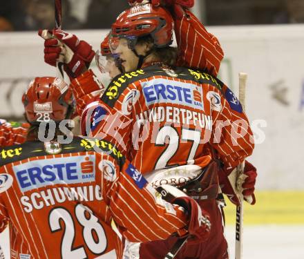 EBEL. Eishockey Bundesliga. KAC gegen EV Vienna Capitals. Torjubel Thomas Hundertpfund. Klagenfurt, am 24.1.2010.
Foto: Kuess

---
pressefotos, pressefotografie, kuess, qs, qspictures, sport, bild, bilder, bilddatenbank