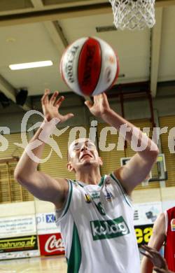 Basketball Bundesliga. Woerthersee Piraten gegen BasketClubs Vienna. Rasid Mahalbasic (Piraten). Klagenfurt, 24.1.2010
Foto: Kuess

---
pressefotos, pressefotografie, kuess, qs, qspictures, sport, bild, bilder, bilddatenbank