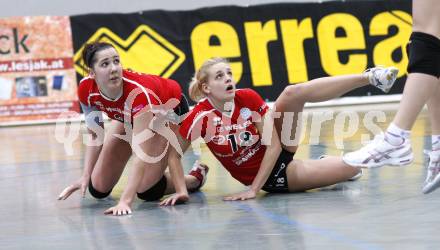 Volleyball OECup. ATSC Wildcats gegen SVS Post . Elisabeth Schilcher, Katharina Scheibert (Wildcats). Klagenfurt, 24.1.2010
Foto: Kuess

---
pressefotos, pressefotografie, kuess, qs, qspictures, sport, bild, bilder, bilddatenbank