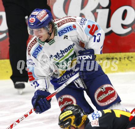 EBEL. Eishockey Bundesliga. EC Pasut VSV gegen EV Vienna Capitals. Benjamin Petrik (VSV). Villach, am 17.1.2010.
Foto: Kuess 


---
pressefotos, pressefotografie, kuess, qs, qspictures, sport, bild, bilder, bilddatenbank