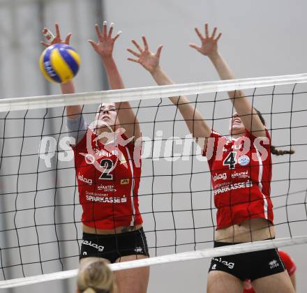 Volleyball OECup. ATSC Wildcats gegen SVS Post .  Elisabeth Schilcher, Samira Mauch (Wildcats). Klagenfurt, 24.1.2010
Foto: Kuess

---
pressefotos, pressefotografie, kuess, qs, qspictures, sport, bild, bilder, bilddatenbank