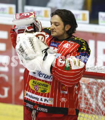 EBEL. Eishockey Bundesliga. KAC gegen HK Acroni Jesenice. Hannes Enzenhofer (KAC). Klagenfurt, am 13.10.2009.
Foto: Kuess 

---
pressefotos, pressefotografie, kuess, qs, qspictures, sport, bild, bilder, bilddatenbank