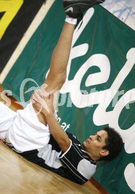 Basketball Bundesliga. Woerthersee Piraten gegen BasketClubs Vienna. Samuel Bachlechner (Piraten). Klagenfurt, 24.1.2010
Foto: Kuess

---
pressefotos, pressefotografie, kuess, qs, qspictures, sport, bild, bilder, bilddatenbank