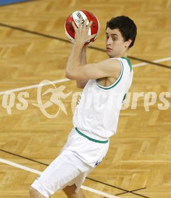 Basketball Bundesliga. Woerthersee Piraten gegen Arkadia Traiskirchen Lions. Martin Breithuber (Piraten). Klagenfurt, 19.12.2009
Foto: Kuess

---
pressefotos, pressefotografie, kuess, qs, qspictures, sport, bild, bilder, bilddatenbank