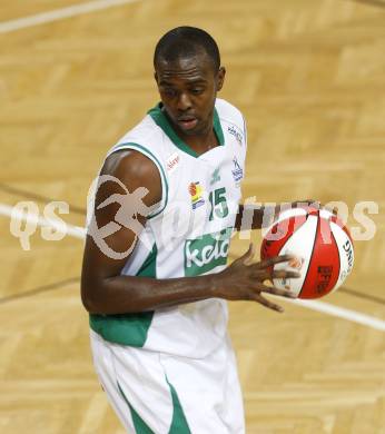 Basketball Bundesliga. Woerthersee Piraten gegen Arkadia Traiskirchen Lions. Phil McCandies (Piraten). Klagenfurt, 19.12.2009
Foto: Kuess

---
pressefotos, pressefotografie, kuess, qs, qspictures, sport, bild, bilder, bilddatenbank