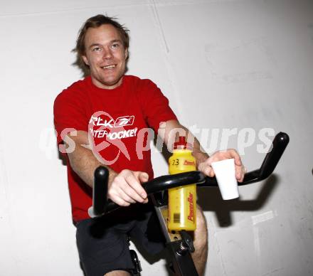 EBEL. Eishockey Bundesliga. Training VSV. Mikael Wahlberg. Villach, am 30.1.2010.
Foto: Kuess
---
pressefotos, pressefotografie, kuess, qs, qspictures, sport, bild, bilder, bilddatenbank