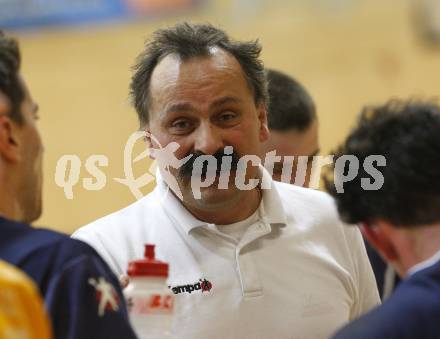 Handball OEHB Cup. SC Ferlach gegen ULZ Schwaz. Trainer Mariusz Kaczmarek  (Ferlach). Ferlach, 29.1.2010.
Foto: Kuess

---
pressefotos, pressefotografie, kuess, qs, qspictures, sport, bild, bilder, bilddatenbank