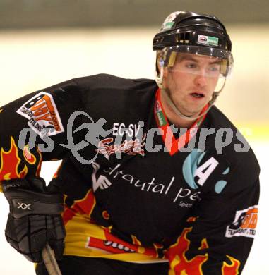 Eishockey Carinthian Hockey League. CHL. USC Velden gegen EC-SV Spittal. Thomas Mueller (Spittal). Velden, am 30.01.2010
Foto: Kuess 
---
pressefotos, pressefotografie, kuess, qs, qspictures, sport, bild, bilder, bilddatenbank