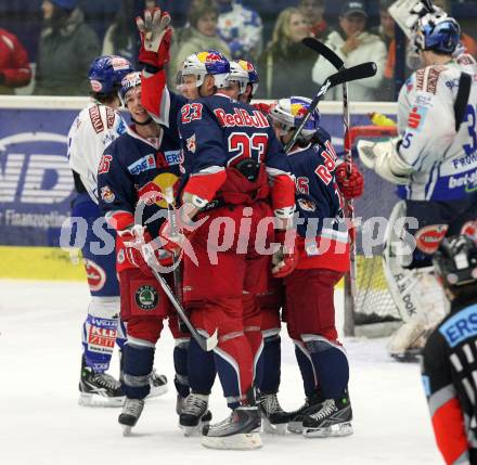 EBEL. Eishockey Bundesliga. EC Pasut VSV gegen Red Bulls Salzburg.  Torjubel Salzburg. Villach, am 31.1.2010.
Foto: Kuess 


---
pressefotos, pressefotografie, kuess, qs, qspictures, sport, bild, bilder, bilddatenbank