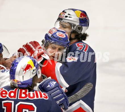 EBEL. Eishockey Bundesliga. EC Pasut VSV gegen Red Bulls Salzburg.  Christian Ban, (VSV), Matthias Trattnig (Salzburg). Villach, am 31.1.2010.
Foto: Kuess 


---
pressefotos, pressefotografie, kuess, qs, qspictures, sport, bild, bilder, bilddatenbank