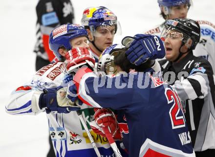 EBEL. Eishockey Bundesliga. EC Pasut VSV gegen Red Bulls Salzburg.  Rauferei Mike Stewart, (VSV), Daniel Welser (Salzburg). Villach, am 31.1.2010.
Foto: Kuess 


---
pressefotos, pressefotografie, kuess, qs, qspictures, sport, bild, bilder, bilddatenbank