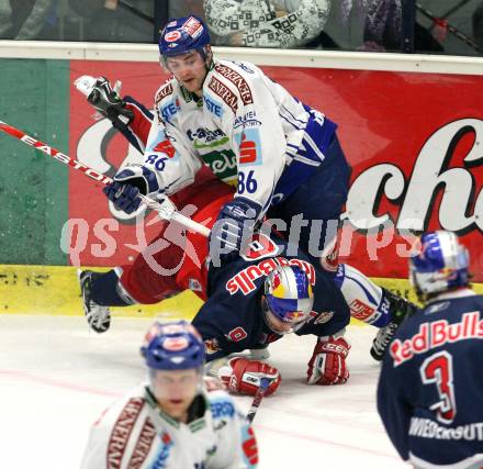 EBEL. Eishockey Bundesliga. EC Pasut VSV gegen Red Bulls Salzburg.  Jonathan Ferland, (VSV),  Thomas Koch (Salzburg). Villach, am 31.1.2010.
Foto: Kuess 


---
pressefotos, pressefotografie, kuess, qs, qspictures, sport, bild, bilder, bilddatenbank