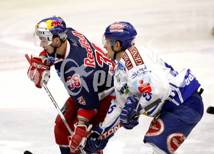 EBEL. Eishockey Bundesliga. EC Pasut VSV gegen Red Bulls Salzburg.  Philipp Pinter, (VSV),  Marco Pewal (Salzburg). Villach, am 31.1.2010.
Foto: Kuess 


---
pressefotos, pressefotografie, kuess, qs, qspictures, sport, bild, bilder, bilddatenbank