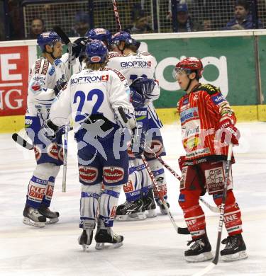 EBEL. Eishockey Bundesliga. EC Pasut VSV gegen KAC.  Torjubel VSV. Villach, am 5.2.2010.
Foto: Kuess 


---
pressefotos, pressefotografie, kuess, qs, qspictures, sport, bild, bilder, bilddatenbank