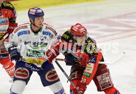 EBEL. Eishockey Bundesliga. EC Pasut VSV gegen KAC. Mike Stewart,  (VSV), Christoph Brandner (KAC). Villach, am 5.2.2010.
Foto: Kuess 


---
pressefotos, pressefotografie, kuess, qs, qspictures, sport, bild, bilder, bilddatenbank