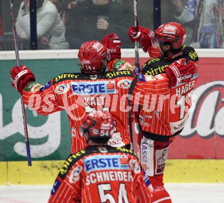 EBEL. Eishockey Bundesliga. EC Pasut VSV gegen KAC.  Torjubel Gregor Hager, Dieter Kalt (KAC). Villach, am 5.2.2010.
Foto: Kuess 


---
pressefotos, pressefotografie, kuess, qs, qspictures, sport, bild, bilder, bilddatenbank