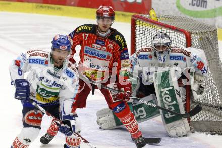 EBEL. Eishockey Bundesliga. EC Pasut VSV gegen KAC.  Gerhard Unterluggauer, Gert Prohaska, (VSV),  Gregor Hager (KAC). Villach, am 5.2.2010.
Foto: Kuess 


---
pressefotos, pressefotografie, kuess, qs, qspictures, sport, bild, bilder, bilddatenbank